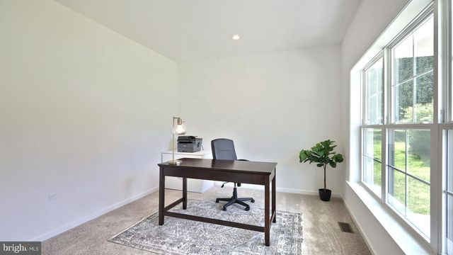 828 KIMMERLINGS RD, Lebanon, PA 17046