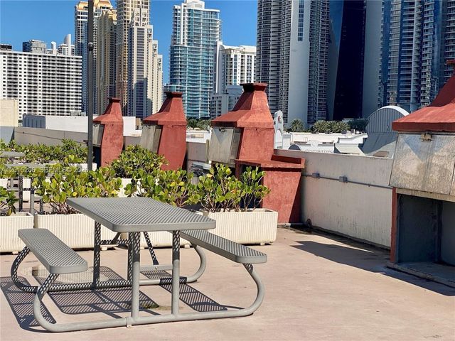 17011 N Bay Rd 503, Sunny Isles Beach, FL 33160