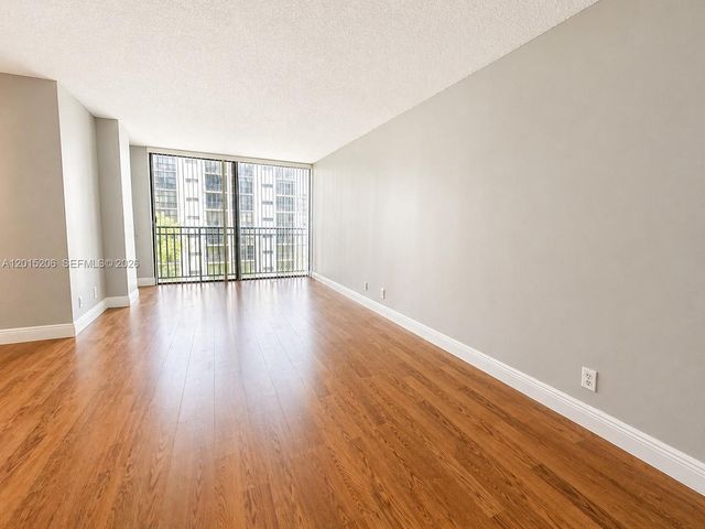 17011 N Bay Rd 503, Sunny Isles Beach, FL 33160