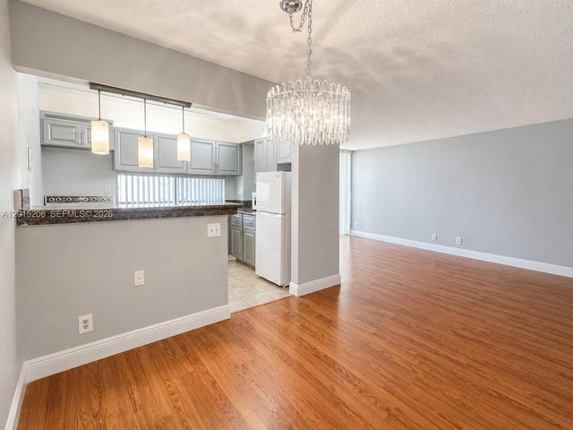 17011 N Bay Rd 503, Sunny Isles Beach, FL 33160
