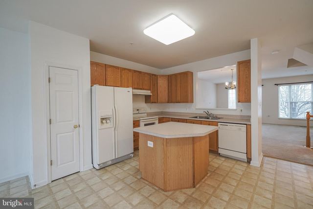 2574 CARRINGTON WAY, Frederick, MD 21702