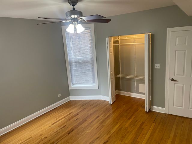 6234 N Sacramento Avenue 2, Chicago, IL 60659