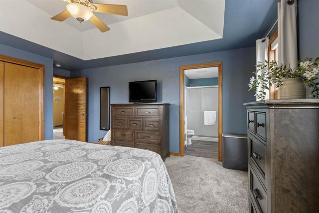 1536 VAN ROAD, Green Bay, WI 54311