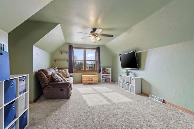 1536 VAN ROAD, Green Bay, WI 54311