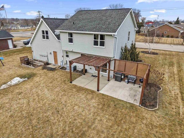 1536 VAN ROAD, Green Bay, WI 54311