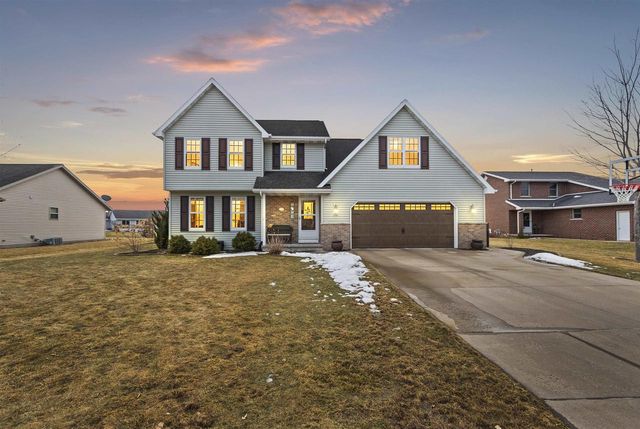 1536 VAN ROAD, Green Bay, WI 54311