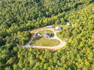 144 Abberly Ln, Hohenwald, TN 38462