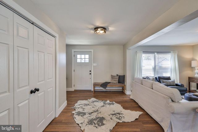 1437 KEILMAN AVE, Hellertown, PA 18055