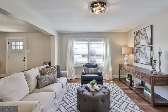 1437 KEILMAN AVE, Hellertown, PA 18055