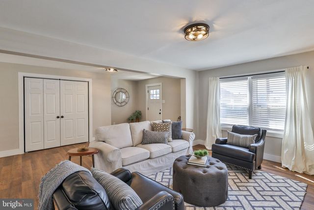 1437 KEILMAN AVE, Hellertown, PA 18055