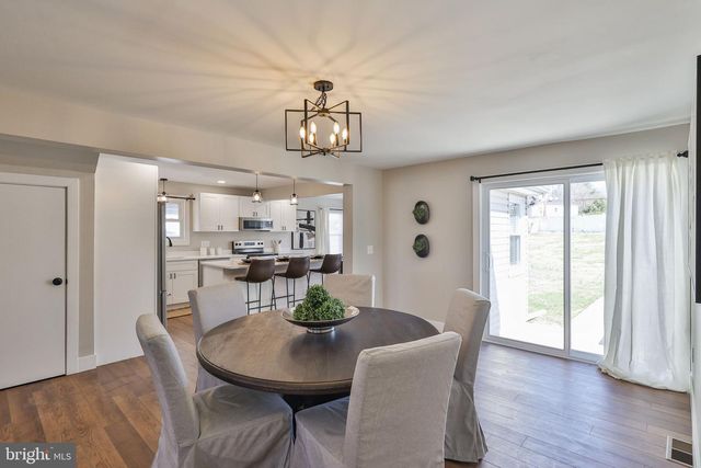 1437 KEILMAN AVE, Hellertown, PA 18055