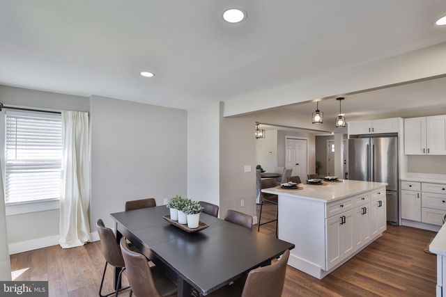 1437 KEILMAN AVE, Hellertown, PA 18055