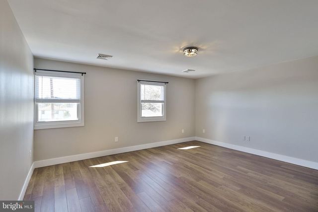 1437 KEILMAN AVE, Hellertown, PA 18055