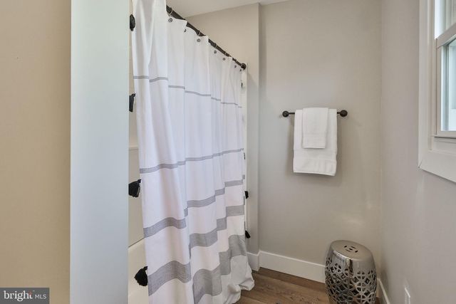 1437 KEILMAN AVE, Hellertown, PA 18055