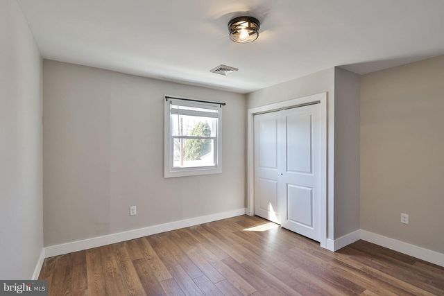 1437 KEILMAN AVE, Hellertown, PA 18055