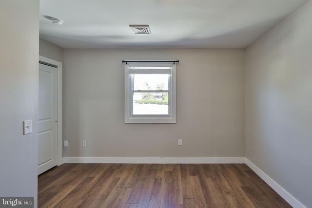 1437 KEILMAN AVE, Hellertown, PA 18055