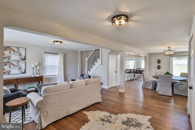 1437 KEILMAN AVE, Hellertown, PA 18055