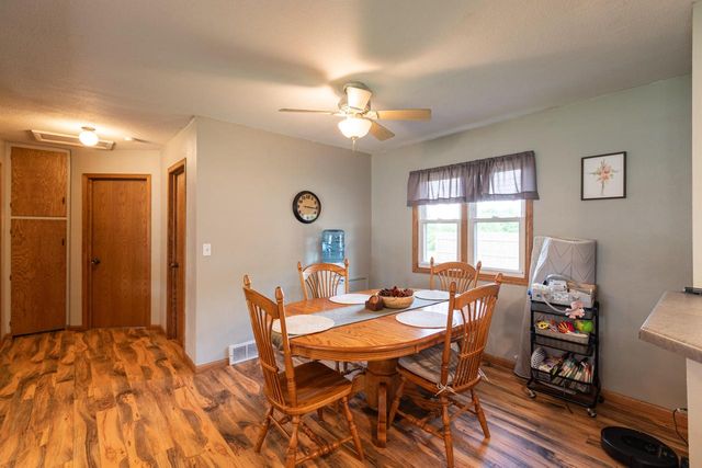 2524 2nd AVENUE E, La Crosse, WI 54603