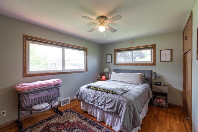 2524 2nd AVENUE E, La Crosse, WI 54603