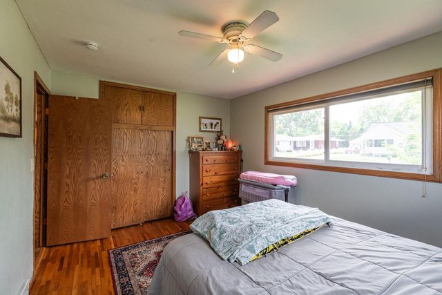 2524 2nd AVENUE E, La Crosse, WI 54603