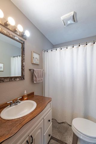 2524 2nd AVENUE E, La Crosse, WI 54603
