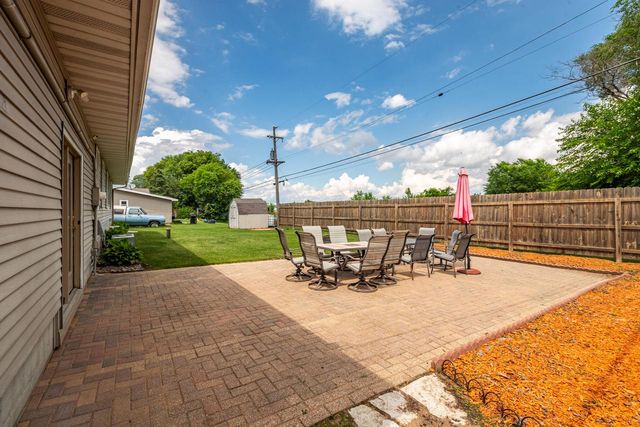 2524 2nd AVENUE E, La Crosse, WI 54603