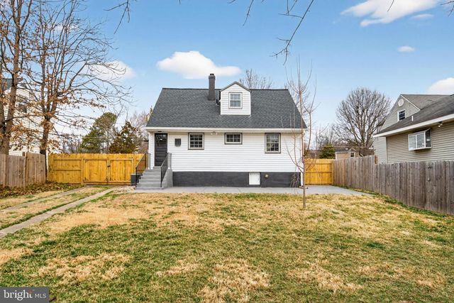 1925 ROLLINS DR, Alexandria, VA 22307