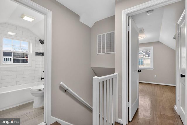 1925 ROLLINS DR, Alexandria, VA 22307