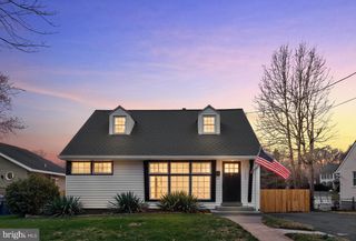 1925 ROLLINS DR, Alexandria, VA 22307