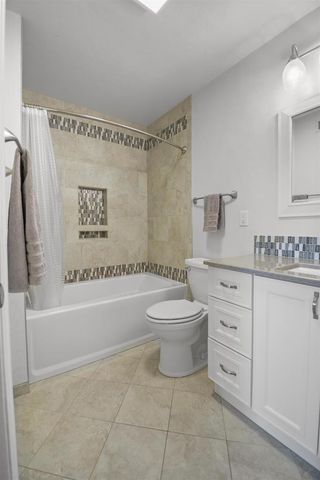 140 OVERLAND TRAIL, Oshkosh, WI 54904
