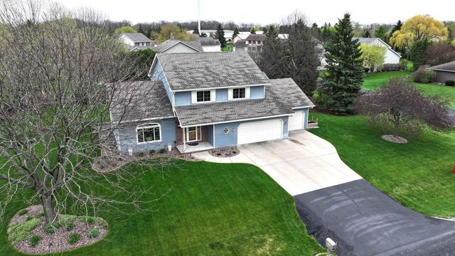 140 OVERLAND TRAIL, Oshkosh, WI 54904
