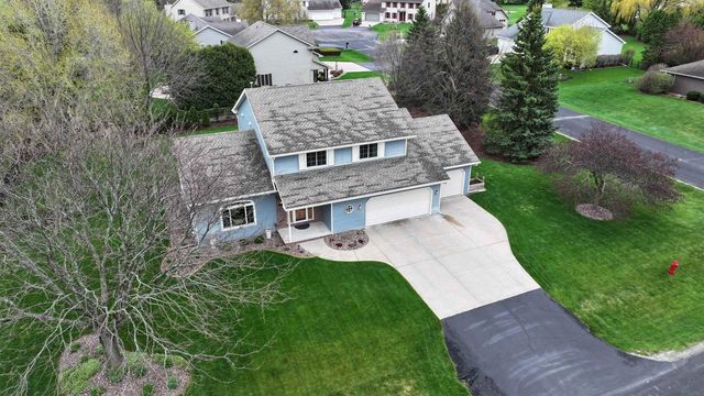 140 OVERLAND TRAIL, Oshkosh, WI 54904
