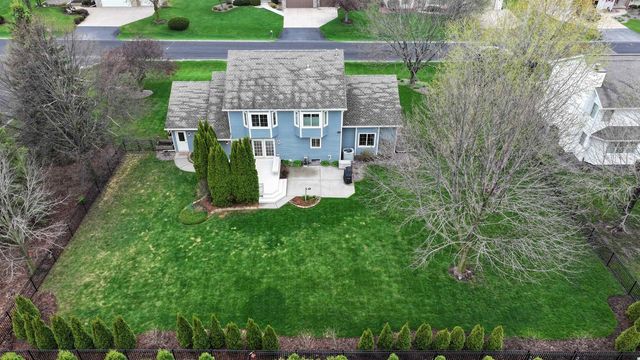 140 OVERLAND TRAIL, Oshkosh, WI 54904