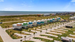 732 Seaside Drive, Crystal Beach, TX 77650