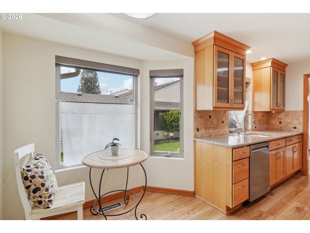 15235 Sw 94TH Ave, Portland, OR 97224