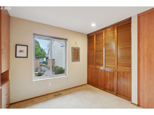 15235 Sw 94TH Ave, Portland, OR 97224