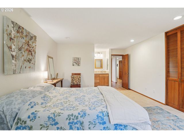 15235 Sw 94TH Ave, Portland, OR 97224