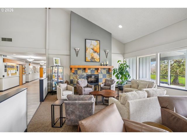 15235 Sw 94TH Ave, Portland, OR 97224