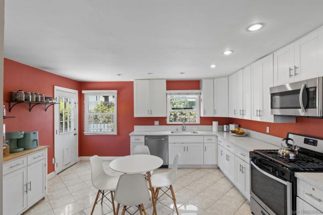 725 Garrett Avenue, Chula Vista, CA 91910