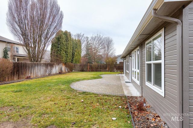 1168 N Pinnacle Way, Eagle, ID 83616