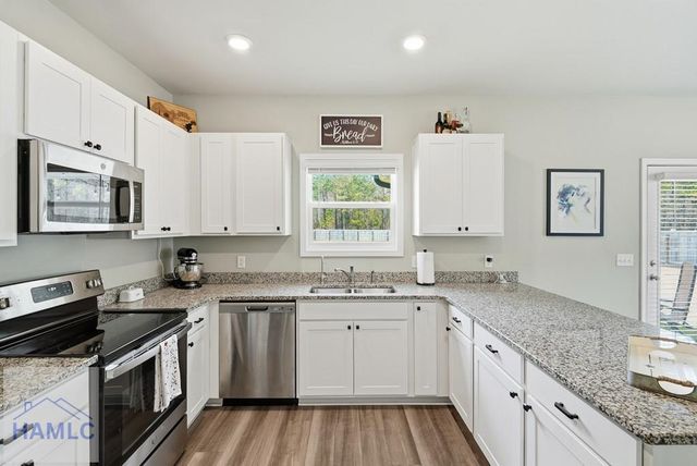 259 Enclave Way NE, Ludowici, GA 31316