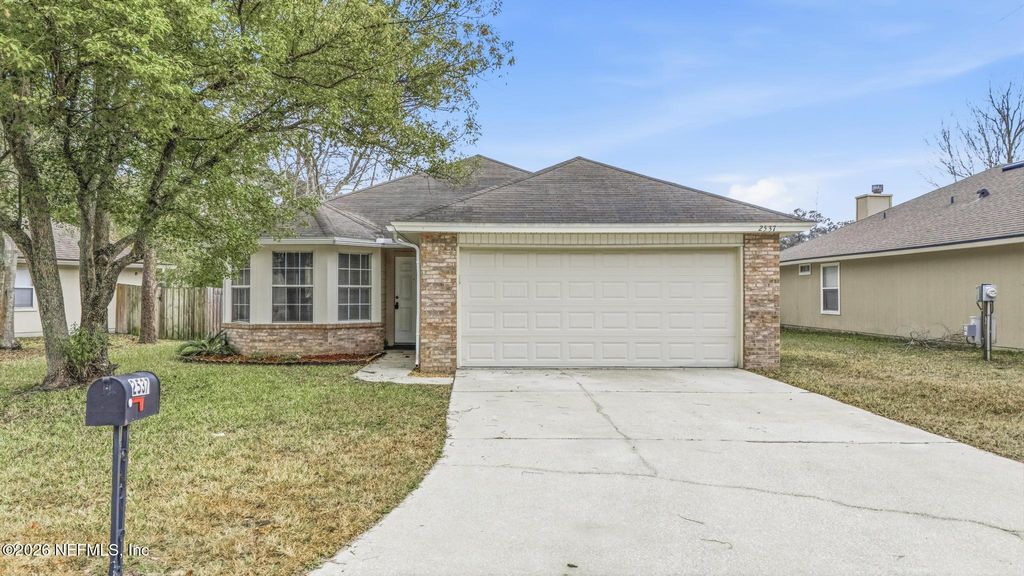 2537 BLACKSTONE Court, Jacksonville, FL 32221