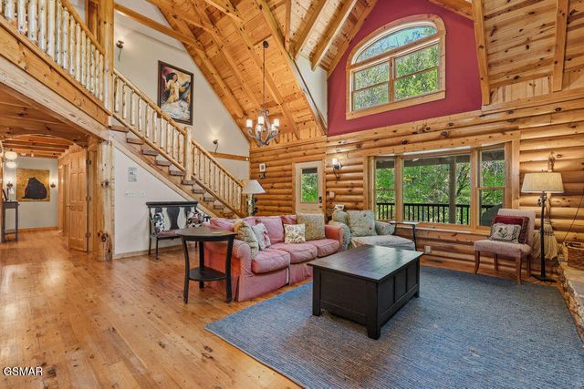 2202 Price Cove Road, Sevierville, TN 37876