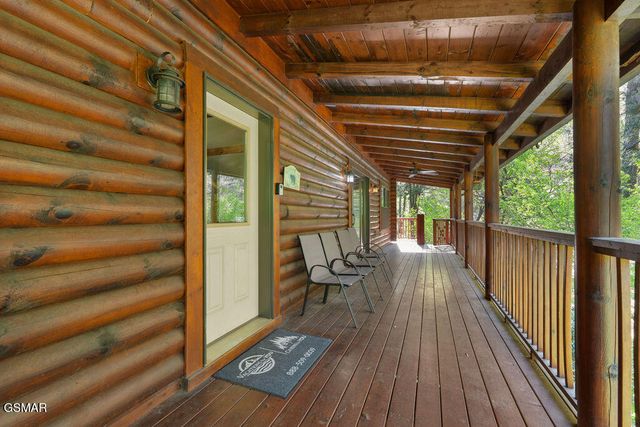 2202 Price Cove Road, Sevierville, TN 37876