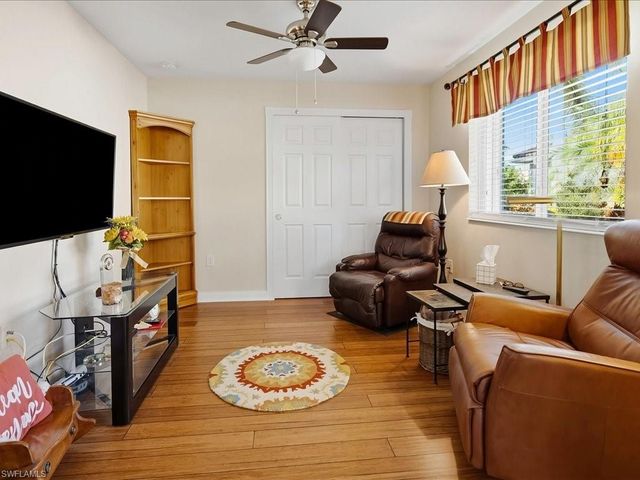 8647 Genova CT, Naples, FL 34114