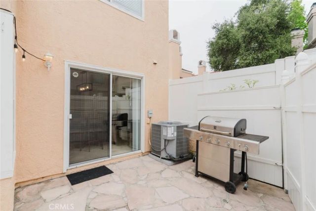 6301 Honolulu Avenue 50, Tujunga, CA 91042