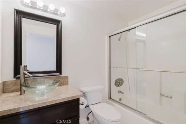 6301 Honolulu Avenue 50, Tujunga, CA 91042