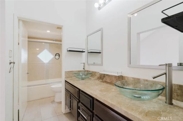 6301 Honolulu Avenue 50, Tujunga, CA 91042