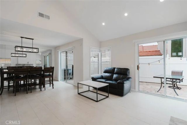 6301 Honolulu Avenue 50, Tujunga, CA 91042