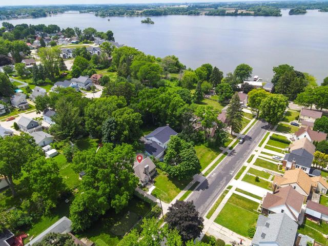 609 W Mackie STREET, Beaver Dam, WI 53916